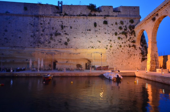 Birgu by night_230
