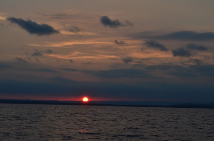 Full moon Sunset_195